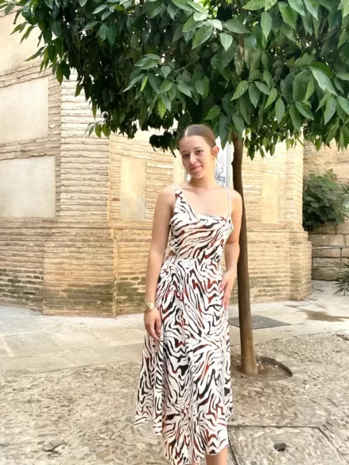 Vestido asimétrico midi
